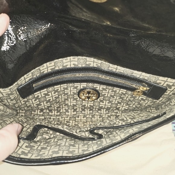 Authentic Tori Burch Clutch - Picture 3 of 5